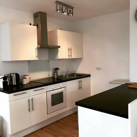 Modern And Bright In Top Location Apartament